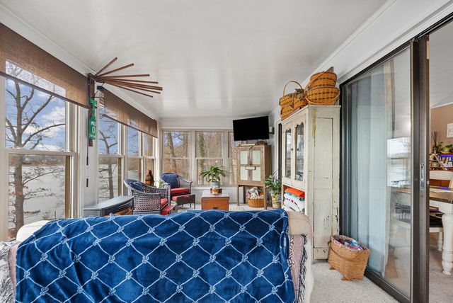 497 Long Island DR, Moneta, VA 24121