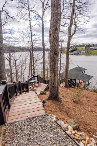 497 Long Island DR, Moneta, VA 24121