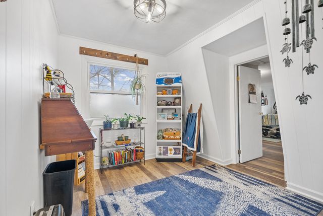 497 Long Island DR, Moneta, VA 24121