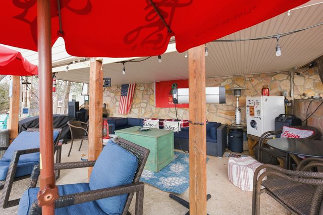 497 Long Island DR, Moneta, VA 24121