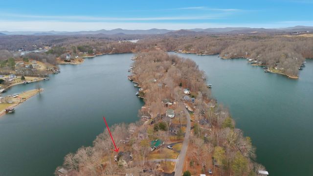 497 Long Island DR, Moneta, VA 24121