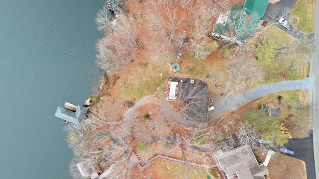 497 Long Island DR, Moneta, VA 24121