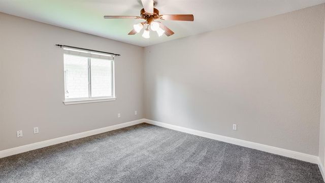 725 Crane Canyon PL, Round Rock, TX 78665