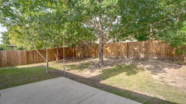 725 Crane Canyon PL, Round Rock, TX 78665