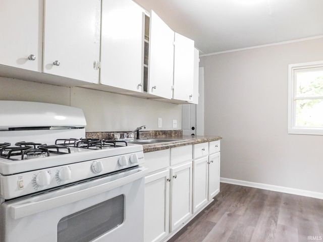 4601 Bowser Avenue, Fort Wayne, IN 46806