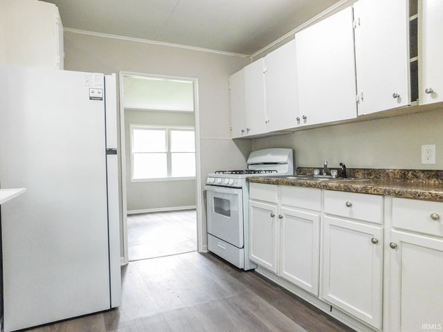 4601 Bowser Avenue, Fort Wayne, IN 46806