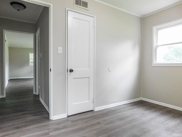 4601 Bowser Avenue, Fort Wayne, IN 46806