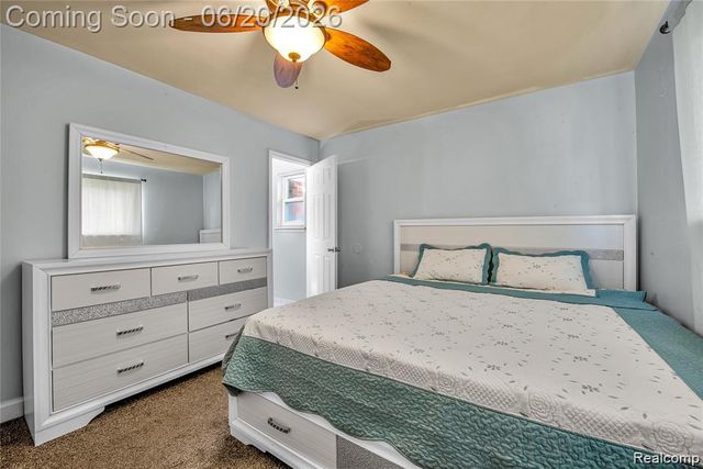 14615 Masonic Blvd, Warren, MI 48088