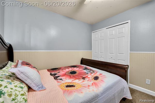 14615 Masonic Blvd, Warren, MI 48088