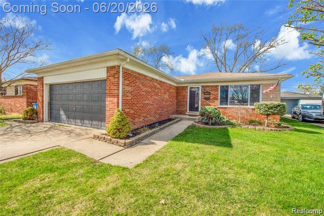 14615 Masonic Blvd, Warren, MI 48088