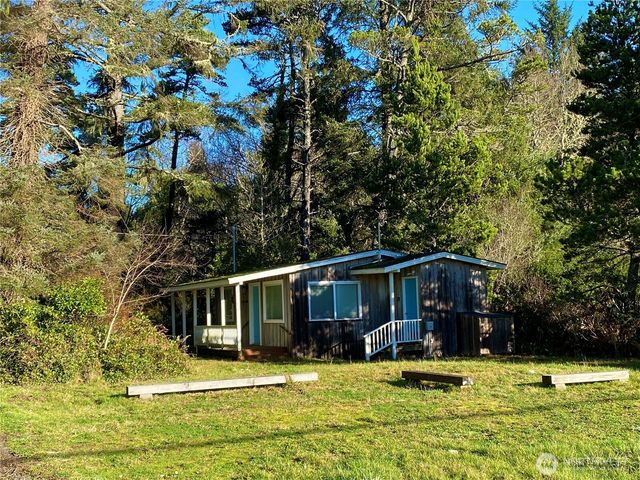 26108 S Lane, Ocean Park, WA 98640