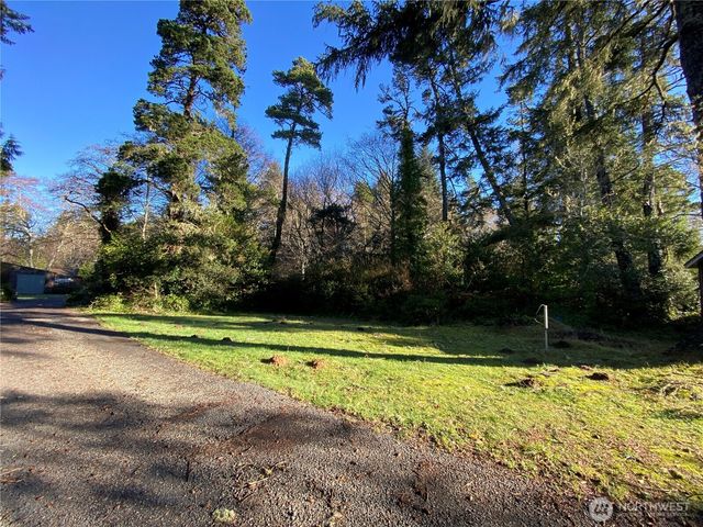 26108 S Lane, Ocean Park, WA 98640