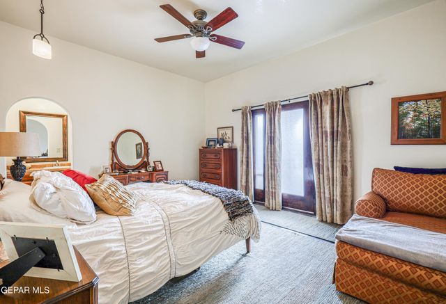 5413 E RIVER Lane, El Paso, TX 79932