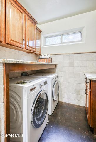 5413 E RIVER Lane, El Paso, TX 79932