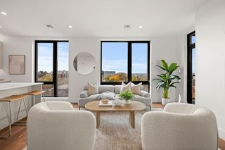 1515 Commonwealth 806, Boston, MA 02135