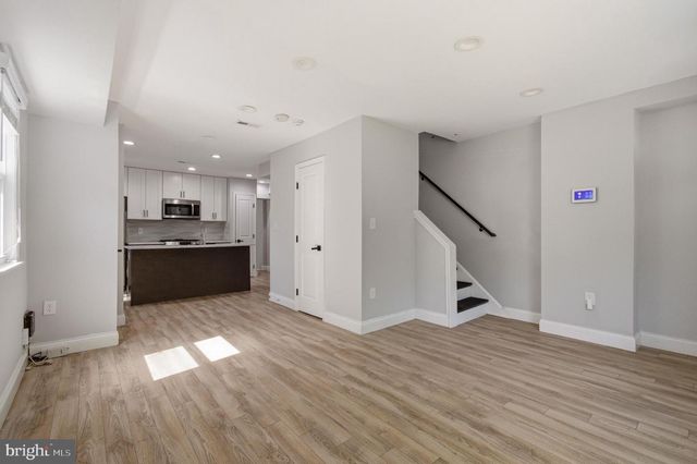 1527 MORRIS RD SE, Washington, DC 20020