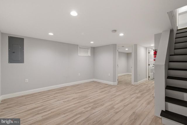 1527 MORRIS RD SE, Washington, DC 20020