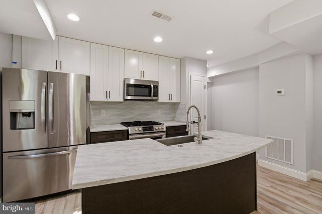 1527 MORRIS RD SE, Washington, DC 20020