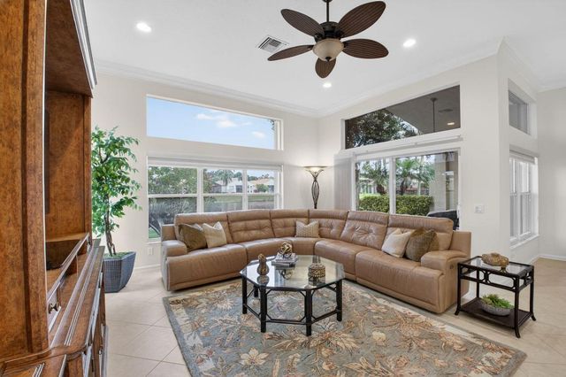 6882 Venidita Beach Drive, Delray Beach, FL 33446