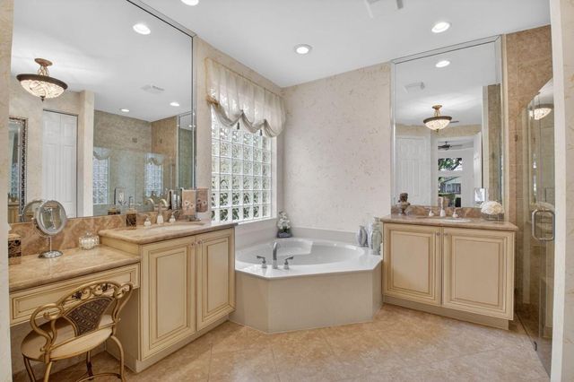 6882 Venidita Beach Drive, Delray Beach, FL 33446