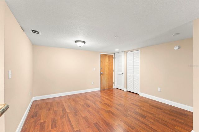 2595 COUNTRYSIDE BOULEVARD 8112, Clearwater, FL 33761