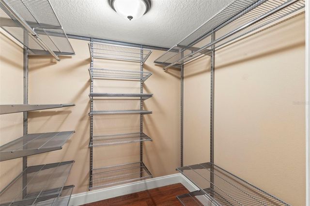 2595 COUNTRYSIDE BOULEVARD 8112, Clearwater, FL 33761