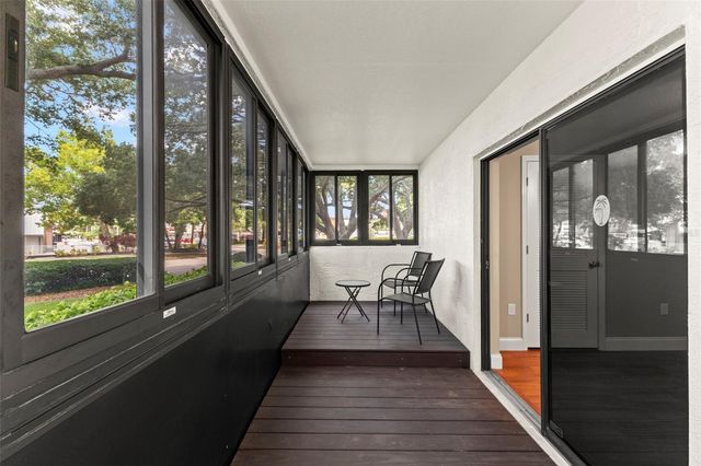 2595 COUNTRYSIDE BOULEVARD 8112, Clearwater, FL 33761