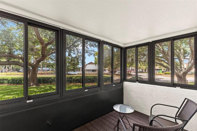 2595 COUNTRYSIDE BOULEVARD 8112, Clearwater, FL 33761