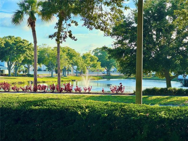 2595 COUNTRYSIDE BOULEVARD 8112, Clearwater, FL 33761