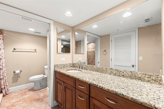 2595 COUNTRYSIDE BOULEVARD 8112, Clearwater, FL 33761