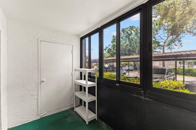 2595 COUNTRYSIDE BOULEVARD 8112, Clearwater, FL 33761