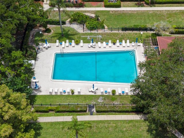 2595 COUNTRYSIDE BOULEVARD 8112, Clearwater, FL 33761