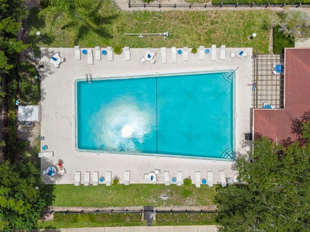 2595 COUNTRYSIDE BOULEVARD 8112, Clearwater, FL 33761