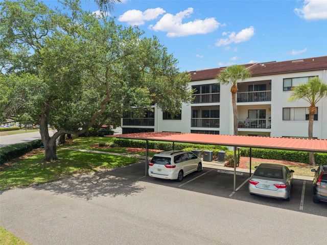 2595 COUNTRYSIDE BOULEVARD 8112, Clearwater, FL 33761