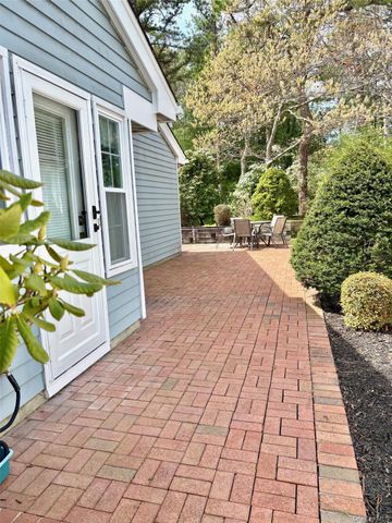 155 Glen Drive, Ridge, NY 11961