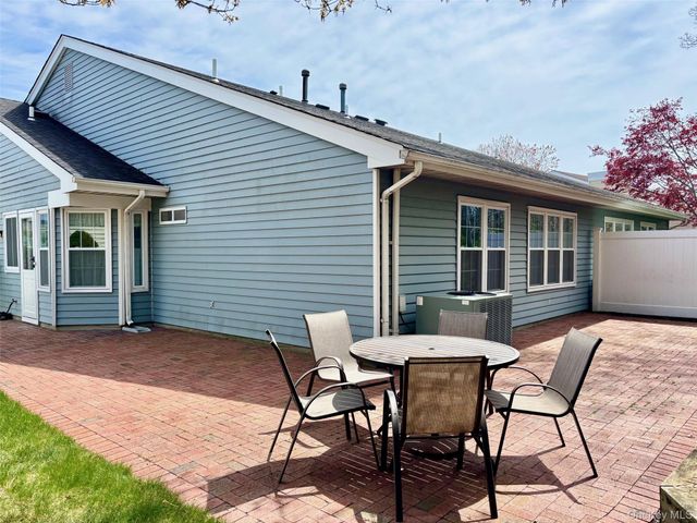 155 Glen Drive, Ridge, NY 11961