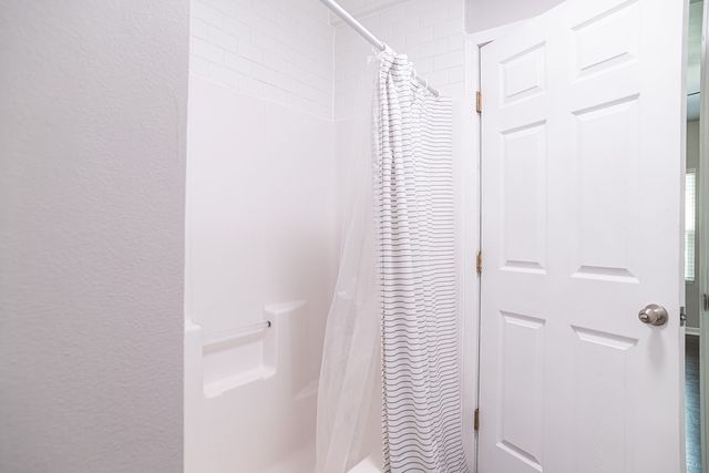 205 E Nelson Street, Bowie, TX 76230