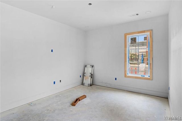 927 12th 300, Tuscaloosa, AL 35401