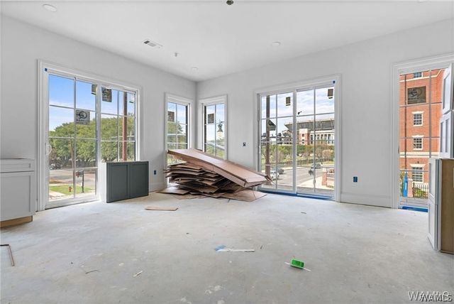 927 12th 300, Tuscaloosa, AL 35401