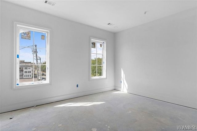 927 12th 300, Tuscaloosa, AL 35401