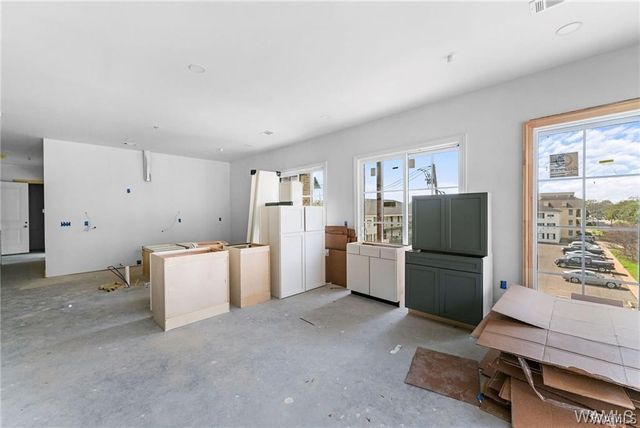 927 12th 300, Tuscaloosa, AL 35401