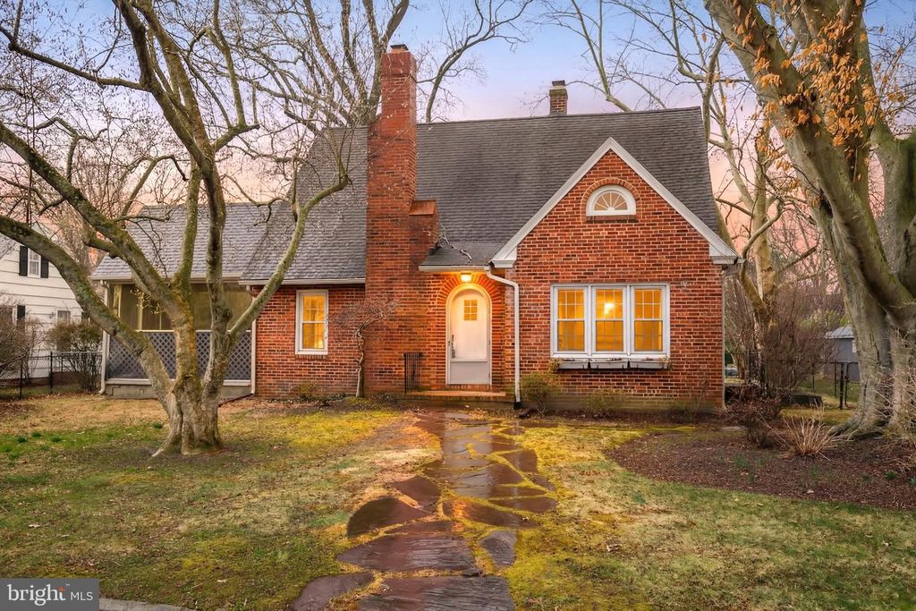 304 ELM AVE, Easton, MD 21601