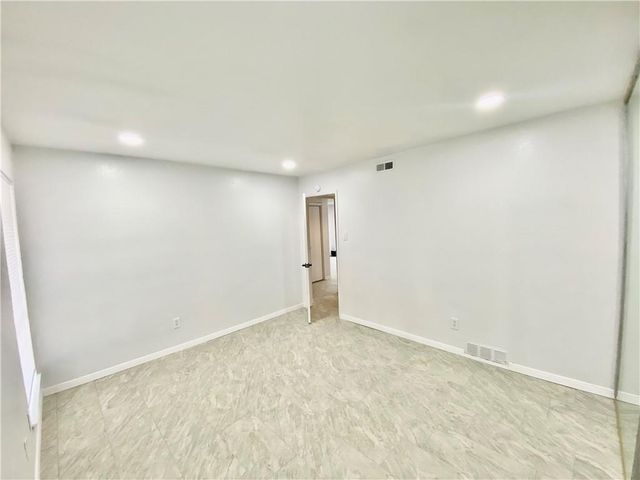 6910 Hart LN 403, Austin, TX 78731