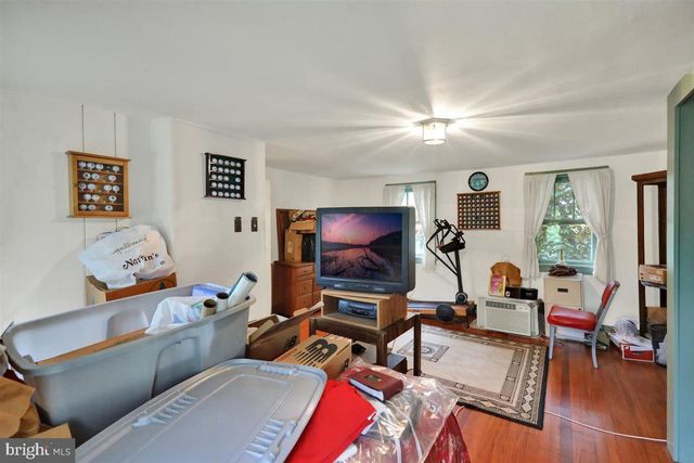 2315 STRASBURG RD, Coatesville, PA 19320