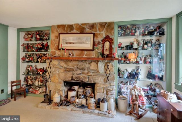 2315 STRASBURG RD, Coatesville, PA 19320
