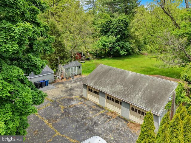 2315 STRASBURG RD, Coatesville, PA 19320