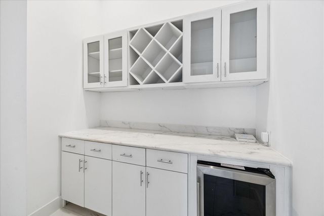 1959 Portsmouth Street, Houston, TX 77098
