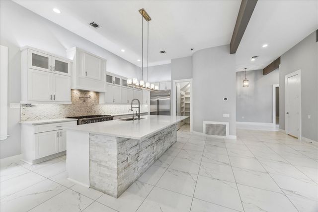 1959 Portsmouth Street, Houston, TX 77098