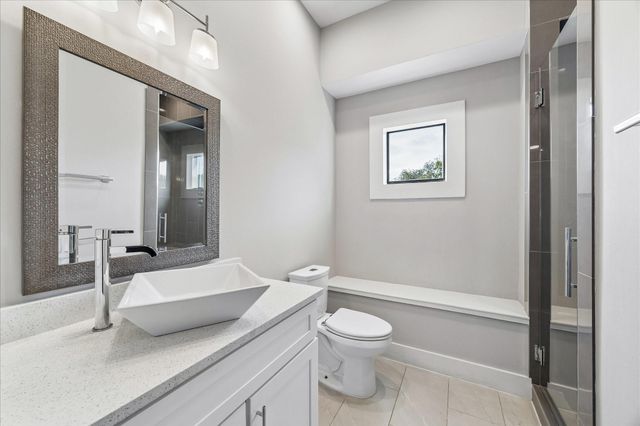1959 Portsmouth Street, Houston, TX 77098