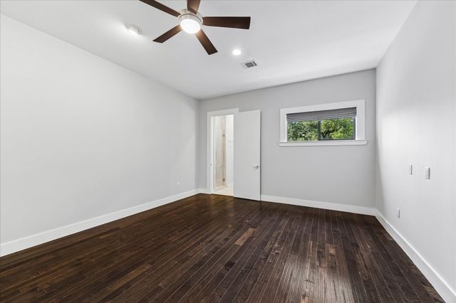 1959 Portsmouth Street, Houston, TX 77098